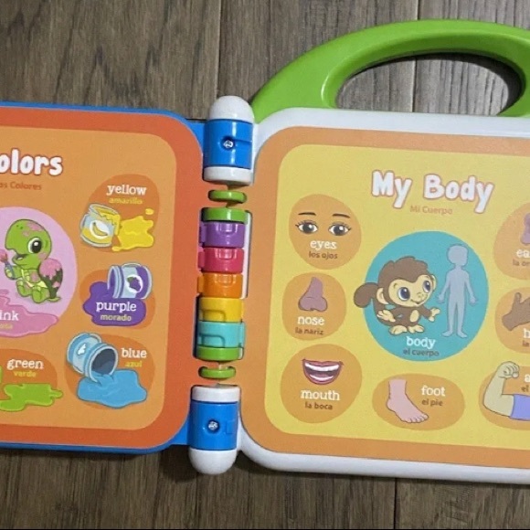 Leap Frog Learning Friends 100 Words Book works great English Spanish - Picture 8 of 9